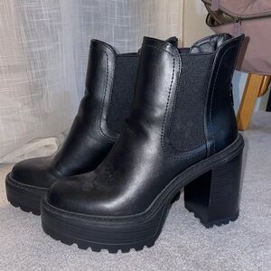 MADDEN GIRL CHUNKY PLATFORM BOOTS